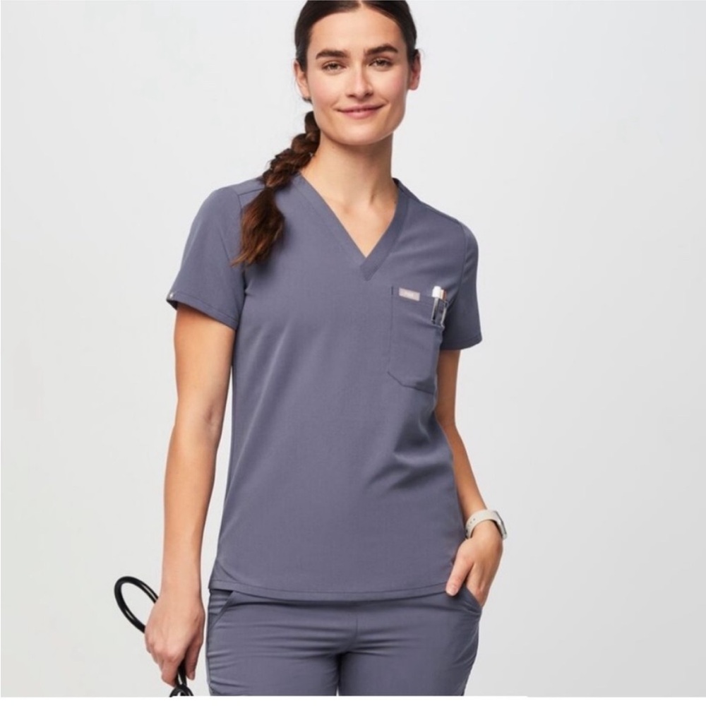 FIGS Space Navy Scrub Top Catarina Size  Large